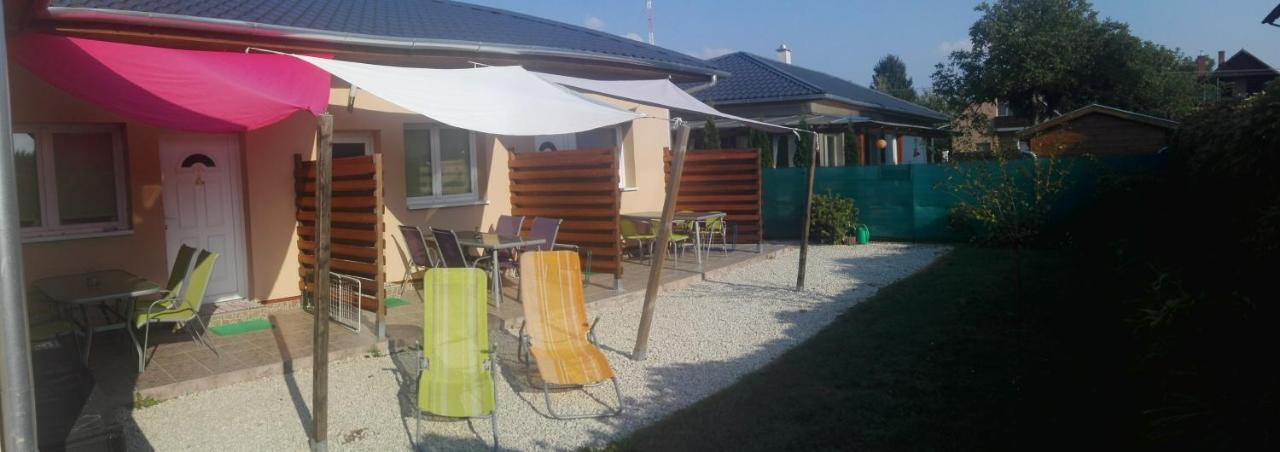 Sunshine Apartman Appartement Siófok Buitenkant foto