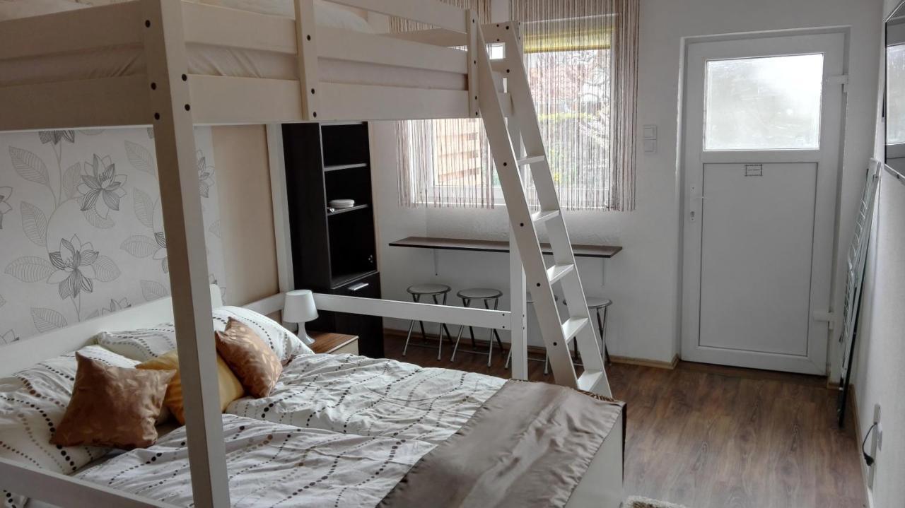 Sunshine Apartman Appartement Siófok Buitenkant foto